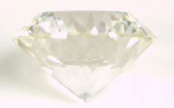 114面体カットダイヤモンド ルース(裸石)画像