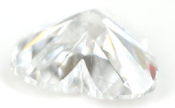 0.303ct, D, VS2 3EX H&C, 中央宝石研究所ダイヤモンド画像