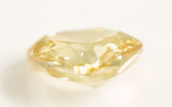 天然(ナチュラル)オレンジイエローダイヤモンド ルース(裸石)画像