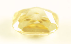 天然(ナチュラル)イエローダイヤモンド ルース(裸石)画像