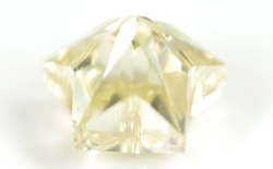 スターブリリアントカット(星型)ダイヤモンド, 中央宝石研究所画像