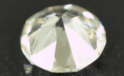 57面体カットダイヤモンド ルース(裸石)画像
