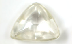 マクル・ダイヤモンド原石ルース画像