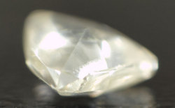 マクル・ダイヤモンド原石ルース画像