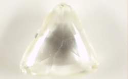 マクル・ダイヤモンド原石ルース画像