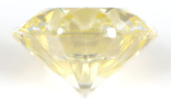 イエローダイヤモンドルース画像