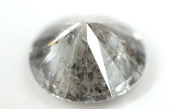 タイプ2-b型グレーダイヤモンド, 中央宝石研究所ダイヤモンド画像