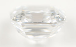 天然（ナチュラル）アッシャーカット(スクエア・エメラルド・カット)ダイヤモンド ルース画像