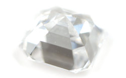 天然（ナチュラル）アッシャーカット(スクエア・エメラルド・カット)ダイヤモンド ルース画像