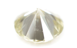 天然（ナチュラル）カメレオンダイヤモンド ルース（裸石）画像