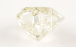 スターブリリアントカット(星型)ダイヤモンド, 中央宝石研究所画像