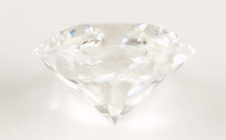 通称クリスタルムーンダイヤモンドルース画像