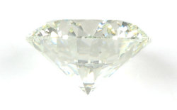 蛍光性ダイヤモンド画像