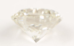 オクタゴナル・モディファイド・ブリリアントカット(通称:ハッピーエイト)ダイヤモンド画像