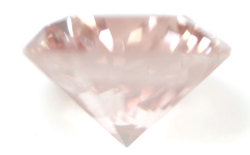 ファンシー・インテンス・ピンクダイヤモンド画像