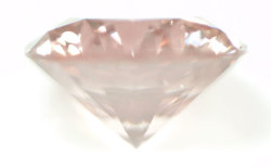 ファンシー・インテンス・ピンクダイヤモンド画像