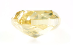 イエローダイヤモンドルース画像