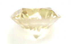 六角形(ヘキサゴナル・モディファイド・ブリリアント・カット)ダイヤモンド画像