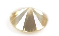 六角形(ヘキサゴナル・モディファイド・ブリリアント・カット)ダイヤモンド, 画像