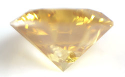 インテンスイエローダイヤモンドルース画像