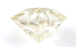 スターブリリアントカット(星型)ダイヤモンド, 中央宝石研究所画像