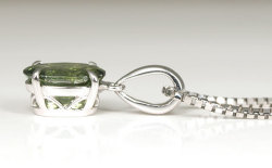 ダークグリーンジルコンPt900ペンダントトップ