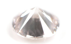 ピンクダイヤモンドルース画像