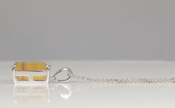 スリーカラー・フルオーライト(フローライト)画像