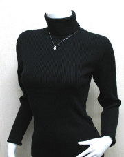 K18WGダイヤモンドペンダントネックレス